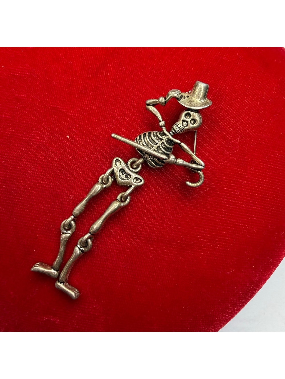 Articulating Skeleton brooch vintage 80s/90s